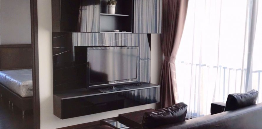 Condominio de 2 dormitorios en Watthana, Bangkok, Tailandia № 76280