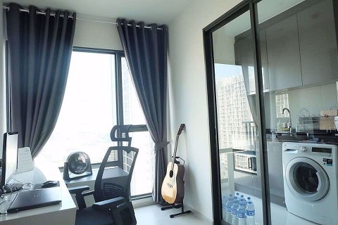 Condominio de 1 dormitorio en Ratchathewi, Bangkok, Tailandia № 76276 - foto 3