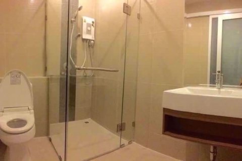 Кондоминиум с 2 спальнями в Ванг Тонг Ланге, Бангкок, Таиланд № 76279 - фото 10