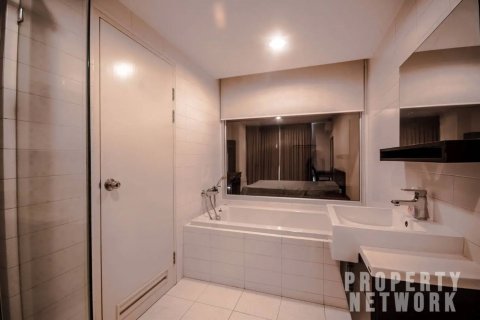 Condominio de 1 dormitorio en Phaya Thai, Bangkok, Tailandia № 123599 - foto 14