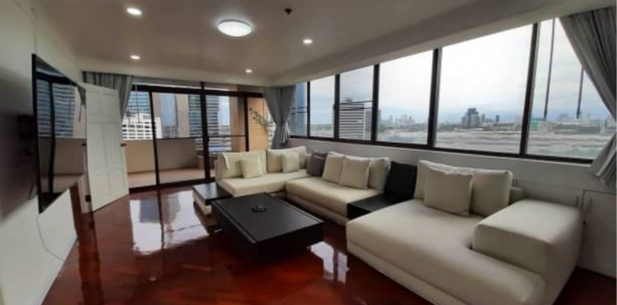 คอนโดมิเนียมในคลองเตย, กรุงเทพฯ, ประเทศไทย, 3 ห้องนอน № 123597