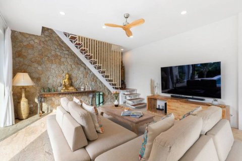 Chalet de 3 dormitorios en Surat Thani, Tailandia № 132565 - foto 7