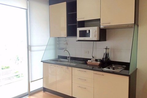 Condominio de 1 dormitorio en Watthana, Bangkok, Tailandia № 76383 - foto 4