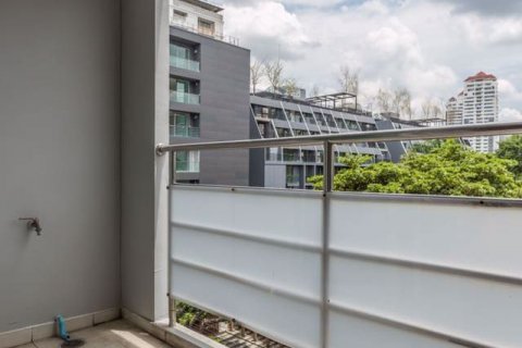 Condominio de 2 dormitorios en Watthana, Bangkok, Tailandia № 76381 - foto 9