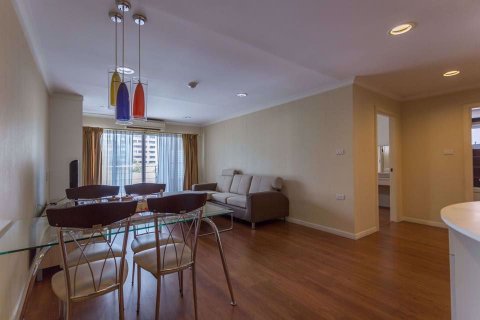 Condominio de 2 dormitorios en Watthana, Bangkok, Tailandia № 76381 - foto 5