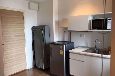 Condo in Phra Khanong, Bangkok, Thailand, 2 bedrooms № 76385 - photo 3
