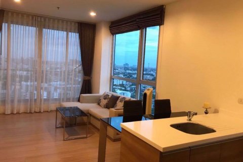 Condo in Khlong Toei, Bangkok, Thailand, 1 bedroom  № 76387