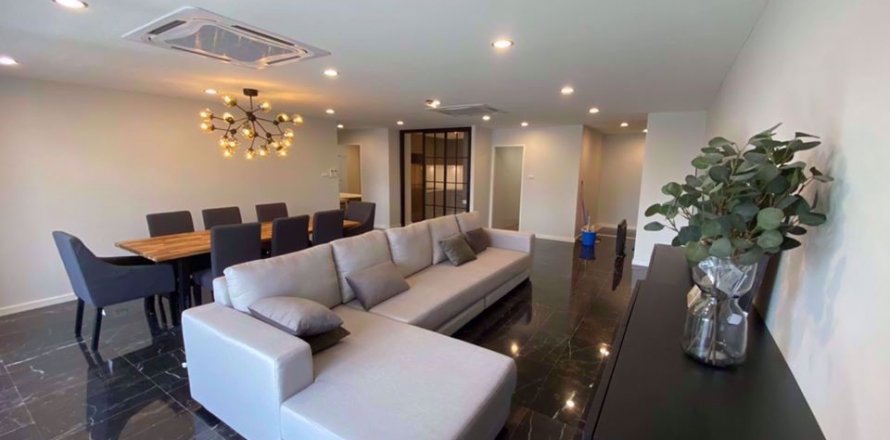 Condominio de 3 dormitorios en Watthana, Bangkok, Tailandia № 76720
