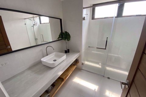Condominio de 3 dormitorios en Watthana, Bangkok, Tailandia № 76720 - foto 10