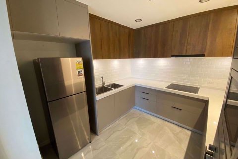 Condominio de 3 dormitorios en Watthana, Bangkok, Tailandia № 76720 - foto 14
