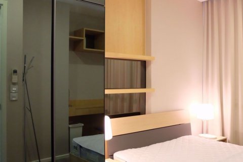 Condominio de 1 dormitorio en Khlong Toei, Bangkok, Tailandia № 76717 - foto 7