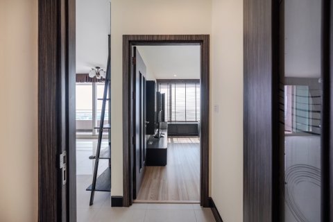Condo à Bangkok, Thaïlande, 3 chambres № 83890 - photo 13