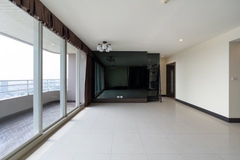 Condo à Bangkok, Thaïlande, 3 chambres № 83890 - photo 7
