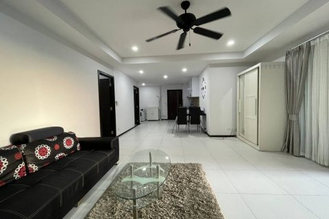 Apartamento de 2 dormitorios en Pattaya, Tailandia № 101383 - foto 5