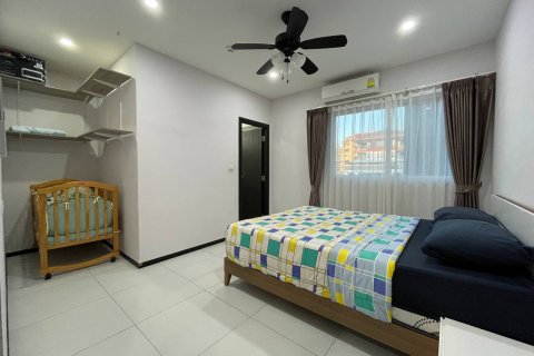 Apartamento de 2 dormitorios en Pattaya, Tailandia № 101383 - foto 4