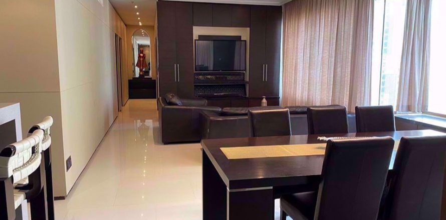 Condo à Bangkok, Thaïlande, 3 chambres à The Emporio Place  № 78068