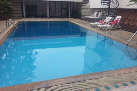 Condominio de 2 dormitorios en Watthana, Bangkok, Tailandia № 76225 - foto 8