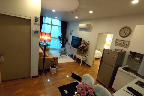 Condominio de 2 dormitorios en Bang Na, Bangkok, Tailandia № 76223 - foto 4