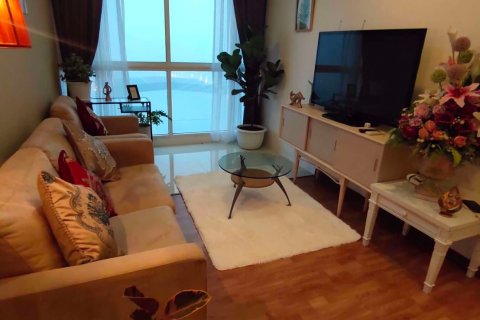 Condominio de 2 dormitorios en Bang Na, Bangkok, Tailandia № 76223 - foto 2