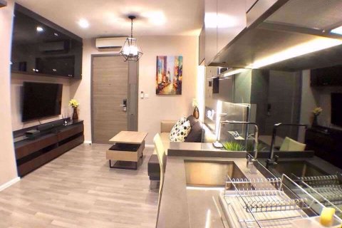 Condo in Khlong Toei, Bangkok, Thailand, 1 bedroom № 76229 - photo 3