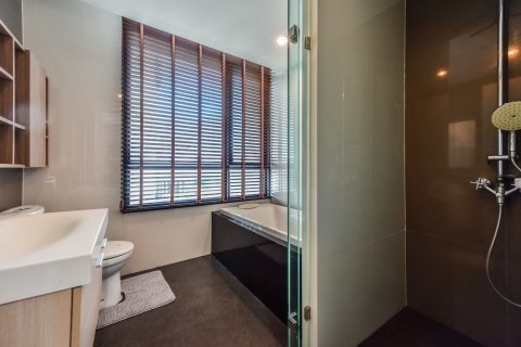 Condominio de 3 dormitorios en Bangkok, Tailandia № 85013 - foto 13