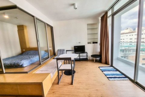 Condo à Bangkok, Thaïlande, 1 chambre № 115806