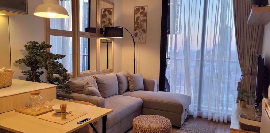 Condo à Bangkok, Thaïlande, 1 chambre à MARU EKKAMAI 2 № 83916