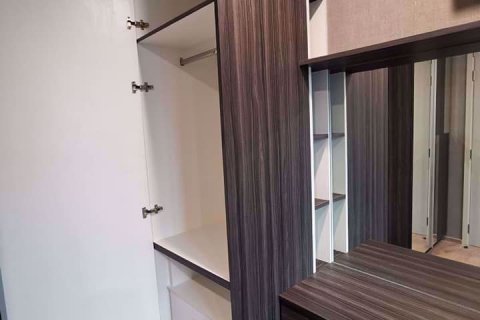 Condominio de 1 dormitorio en Watthana, Bangkok, Tailandia № 77017 - foto 12