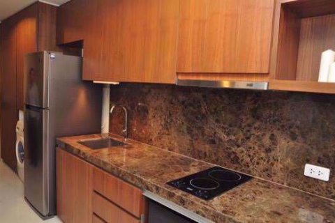 Condominio de 1 dormitorio en Watthana, Bangkok, Tailandia № 77019 - foto 7