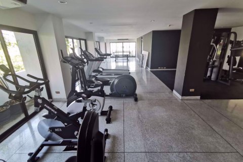 Condo in Watthana, Bangkok, Thailand, 3 bedrooms  № 77020 - photo 19