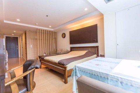 Estudio en el condominio en Watthana, Bangkok, Tailandia № 77022 - foto 2