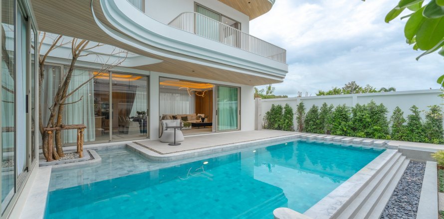 Chalet de 4 dormitorios en Rawai, Tailandia № 80141