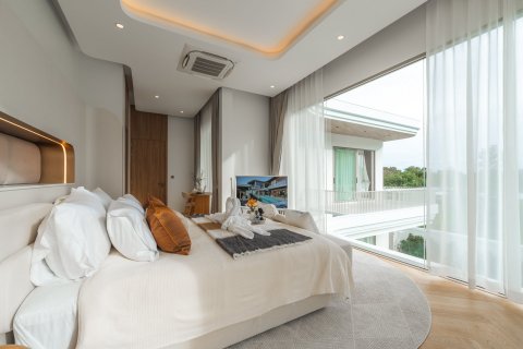 Chalet de 4 dormitorios en Rawai, Tailandia № 80141 - foto 12