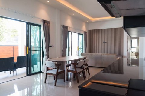 Chalet de 4 dormitorios en Hua Hin, Tailandia № 124557 - foto 7