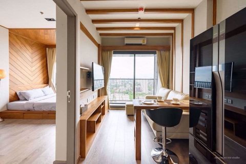 Condo à Chatuchak, Bangkok, Thaïlande, 1 chambre № 76581 - photo 2