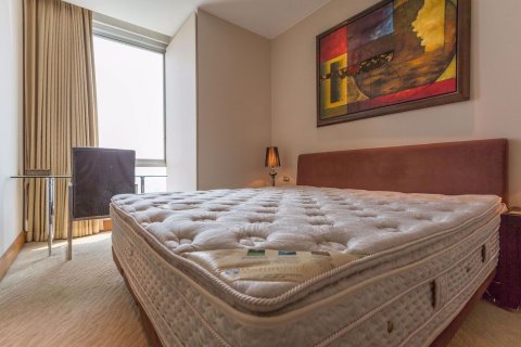 Condo in Sathon, Bangkok, Thailand, 2 bedrooms № 76580 - photo 17