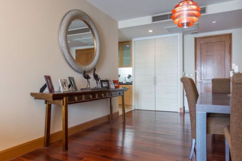 Condo in Sathon, Bangkok, Thailand, 2 bedrooms № 76580 - photo 4