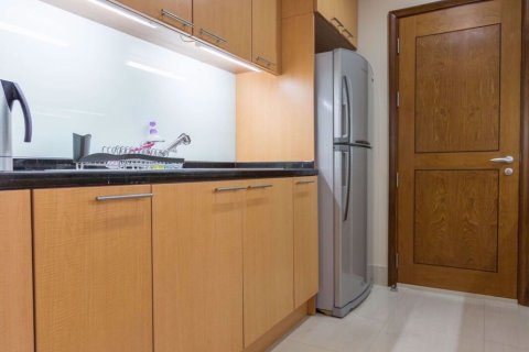 Condo in Sathon, Bangkok, Thailand, 2 bedrooms № 76580 - photo 23
