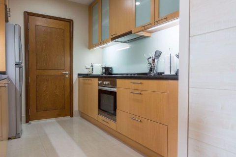 Condo in Sathon, Bangkok, Thailand, 2 bedrooms № 76580 - photo 24