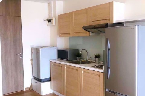 Estudio en el condominio en Watthana, Bangkok, Tailandia № 76424 - foto 4