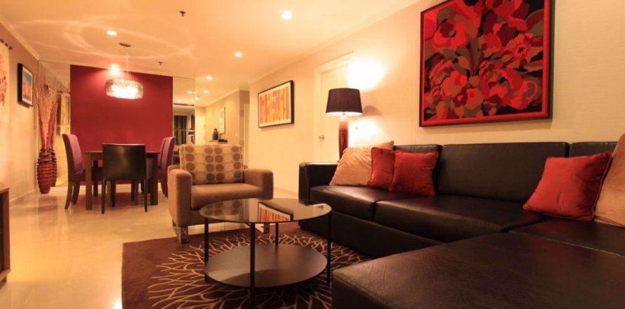 Condominio de 2 dormitorios en Watthana, Bangkok, Tailandia № 76425