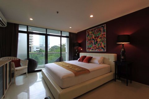 Condominio de 2 dormitorios en Watthana, Bangkok, Tailandia № 76425 - foto 4