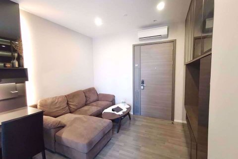 Condo in Khlong Toei, Bangkok, Thailand, 1 bedroom  № 76582