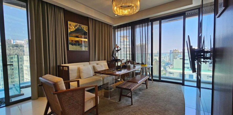 Condominio de 2 dormitorios en Watthana, Bangkok, Tailandia № 132257