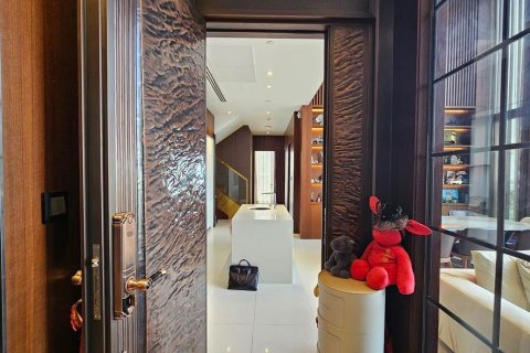 Condominio de 2 dormitorios en Watthana, Bangkok, Tailandia № 132257 - foto 4