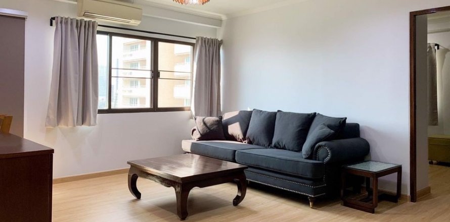 Condominio de 2 dormitorios en Khlong Toei, Bangkok, Tailandia № 79539