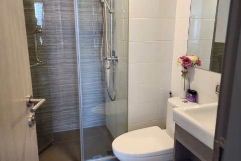 Condominio de 1 dormitorio en Bang Na, Bangkok, Tailandia № 79537 - foto 8
