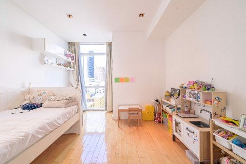 Condo in Pathum Wan, Bangkok, Thailand, 3 bedrooms  № 79536 - photo 15