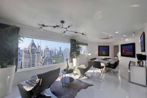 Condominio de 3 dormitorios en Sathon, Bangkok, Tailandia № 79535 - foto 2