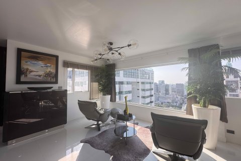 Condominio de 3 dormitorios en Sathon, Bangkok, Tailandia № 79535 - foto 7